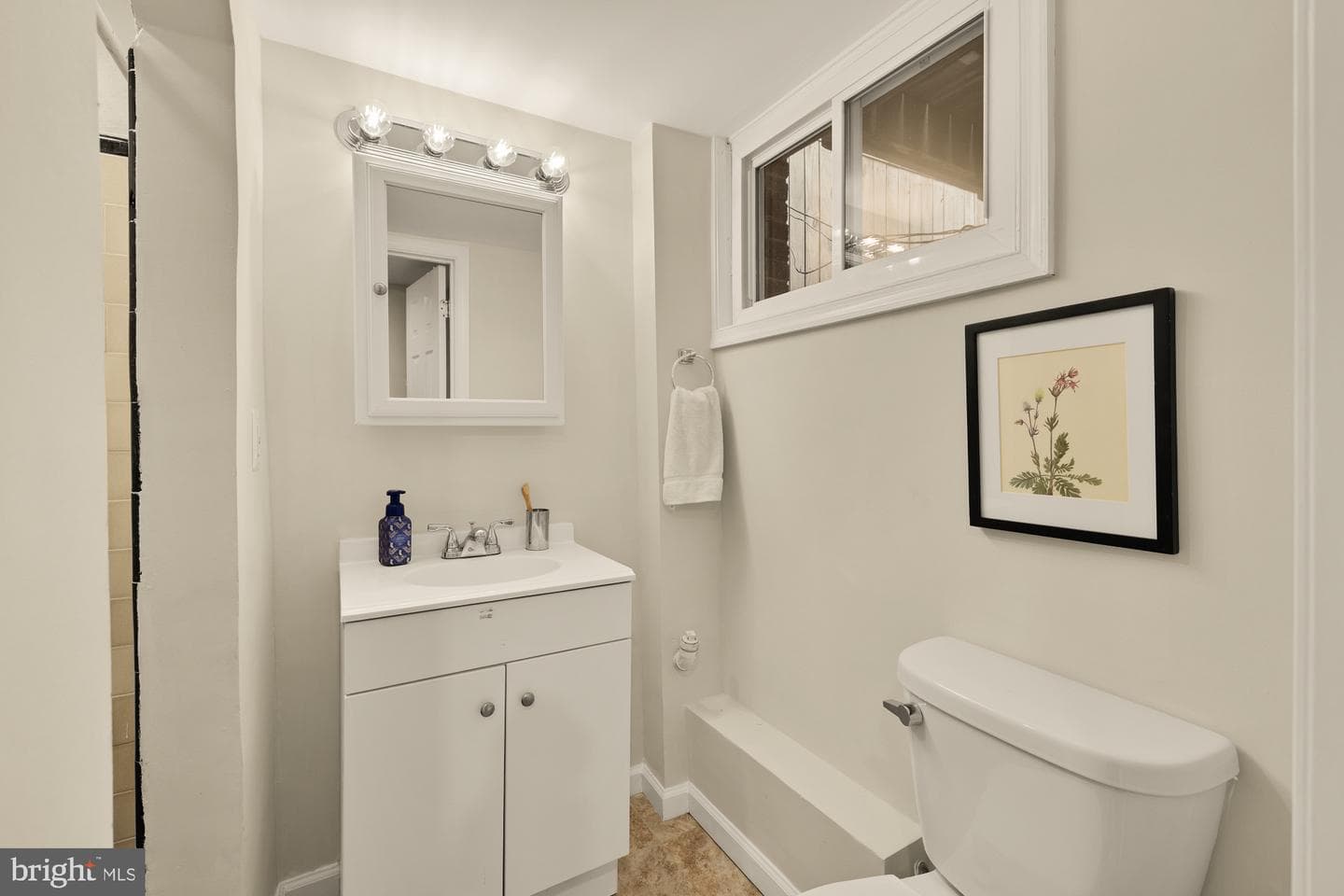 922 Perry Place NE photo 31