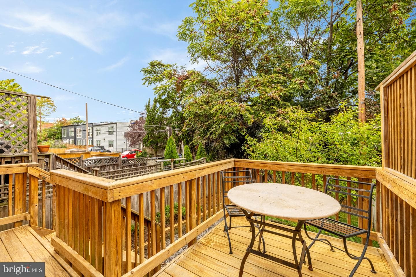 922 Perry Place NE photo 33