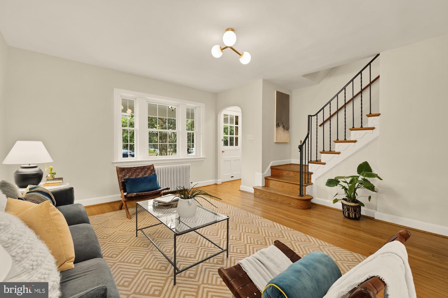 922 Perry Place NE photo 8
