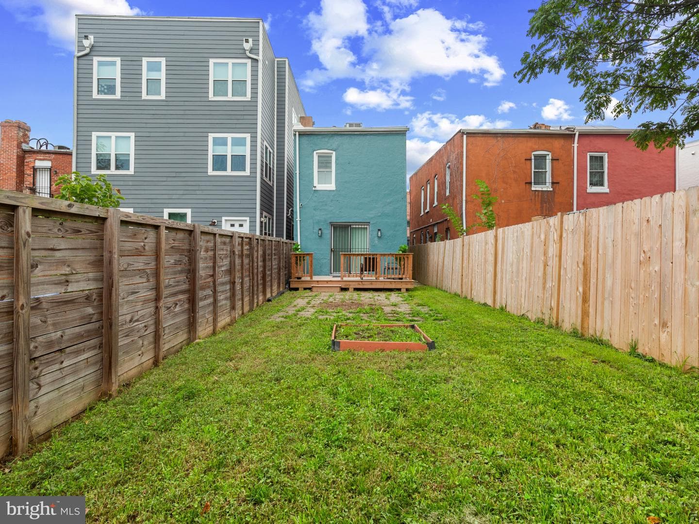 1834 Providence Street NE photo 24