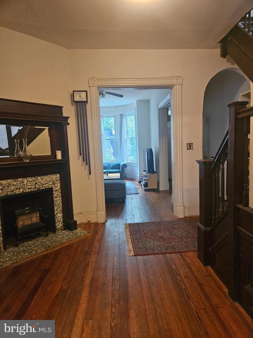 324 5th Street SE photo 4