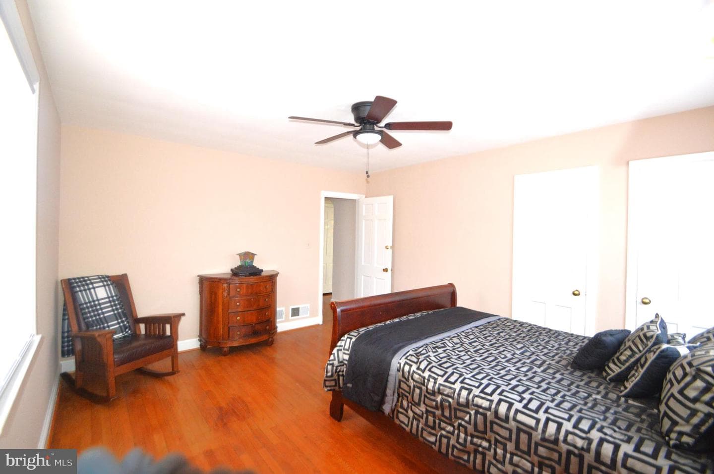 210 Peabody Street NE photo 66