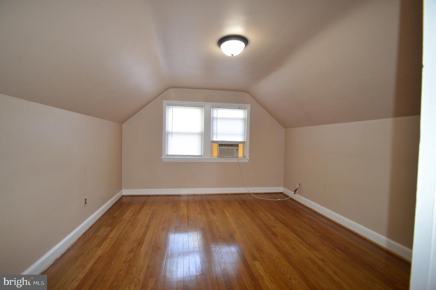 210 Peabody Street NE photo 90