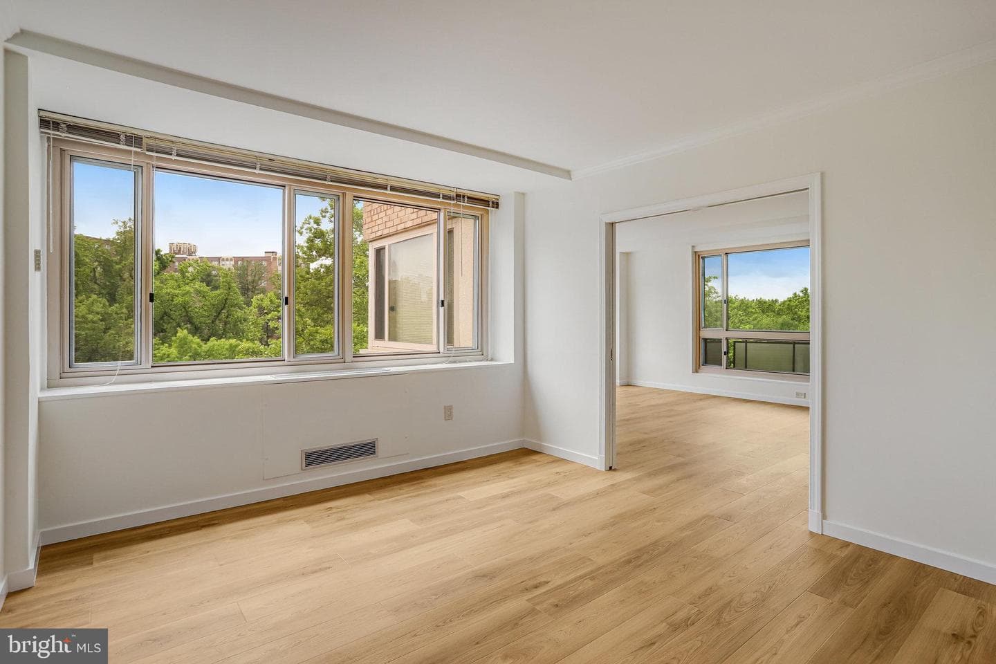 4101 Cathedral Avenue NW #1104 photo 34