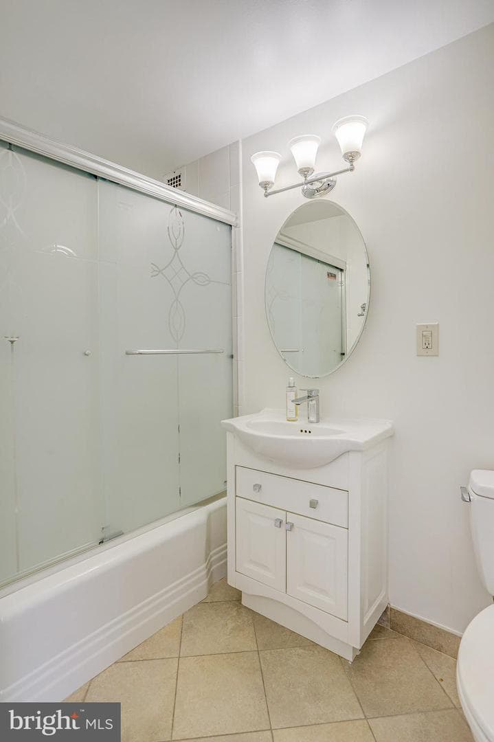 4101 Cathedral Avenue NW #1104 photo 37