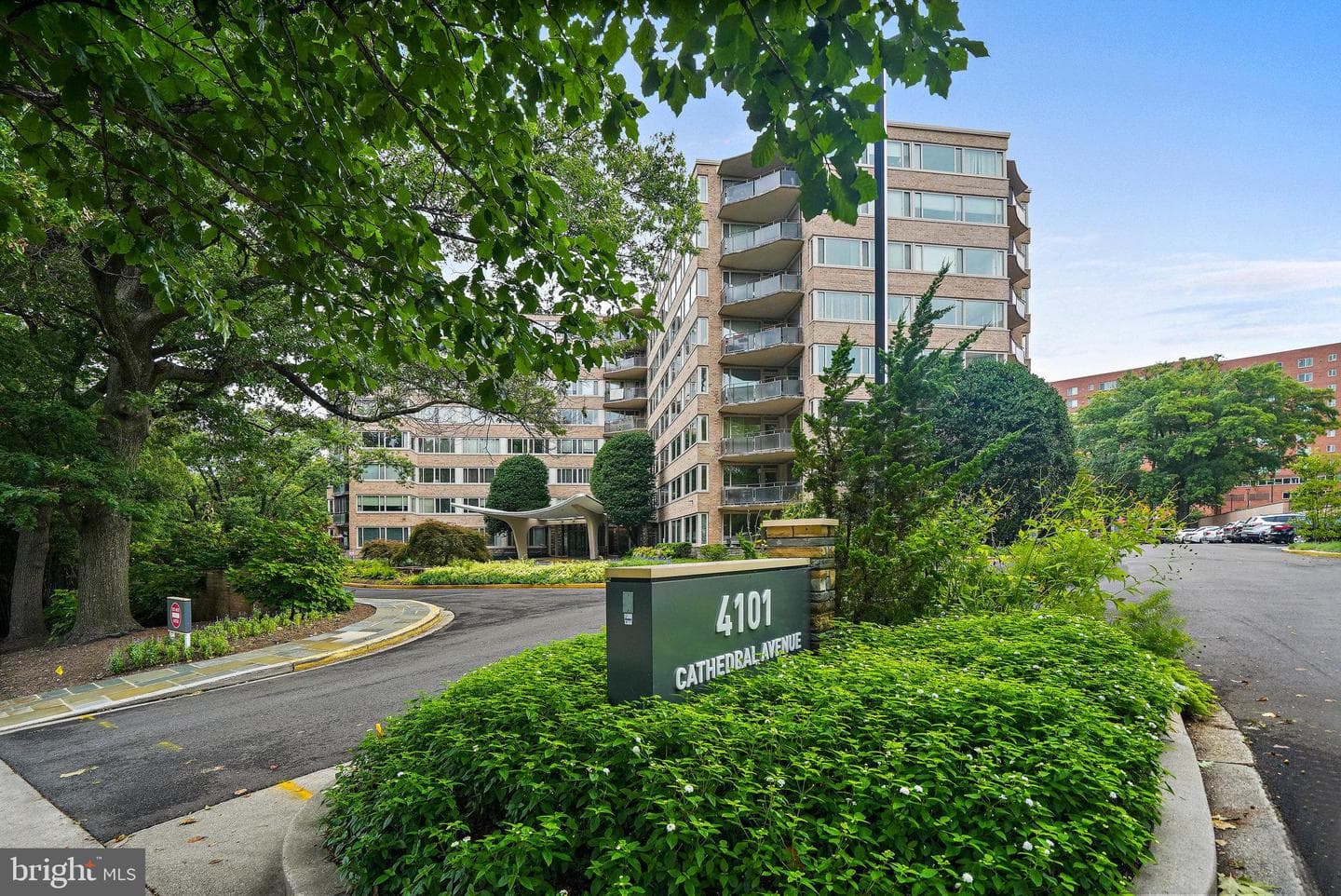 4101 Cathedral Avenue NW #1104 photo 45
