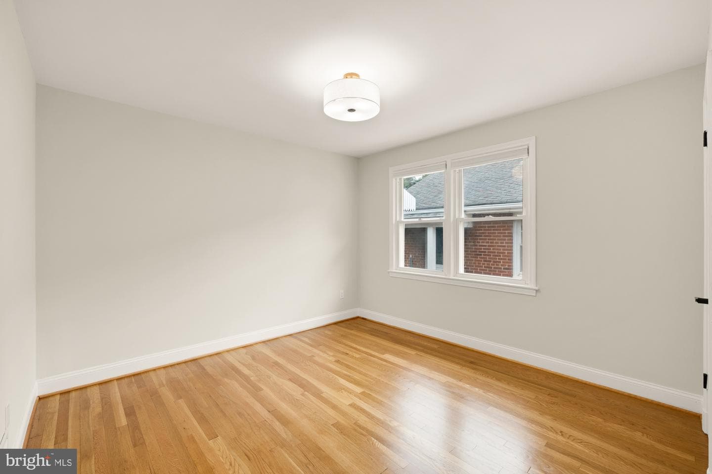 88 Sheridan Street NE photo 24