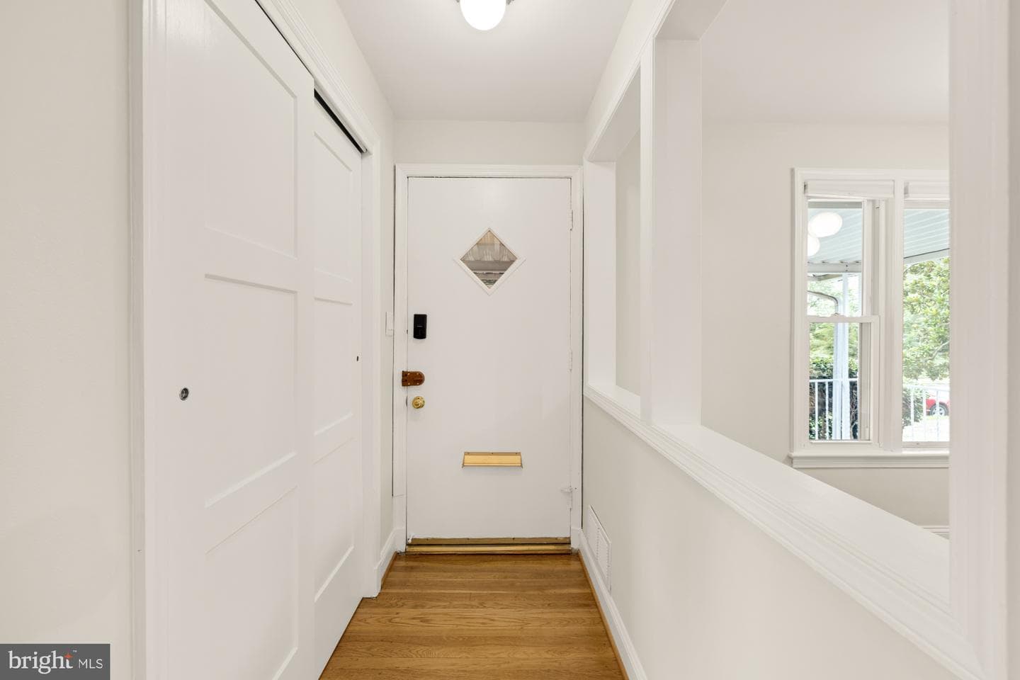 88 Sheridan Street NE photo 7