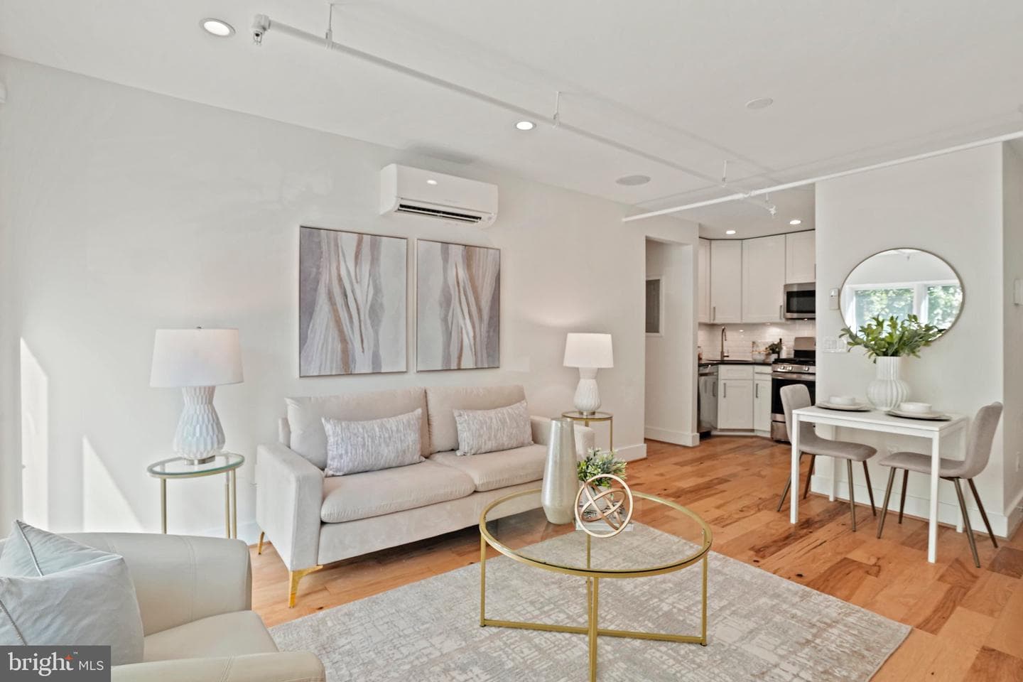 1514 Newton Street NW #103 photo 6