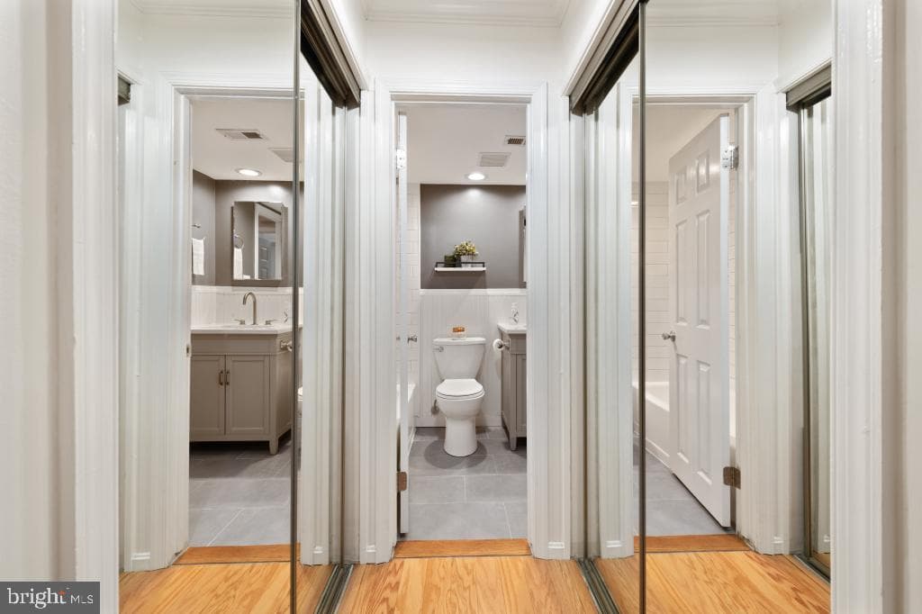 1441 A Street NE #1441 photo 11
