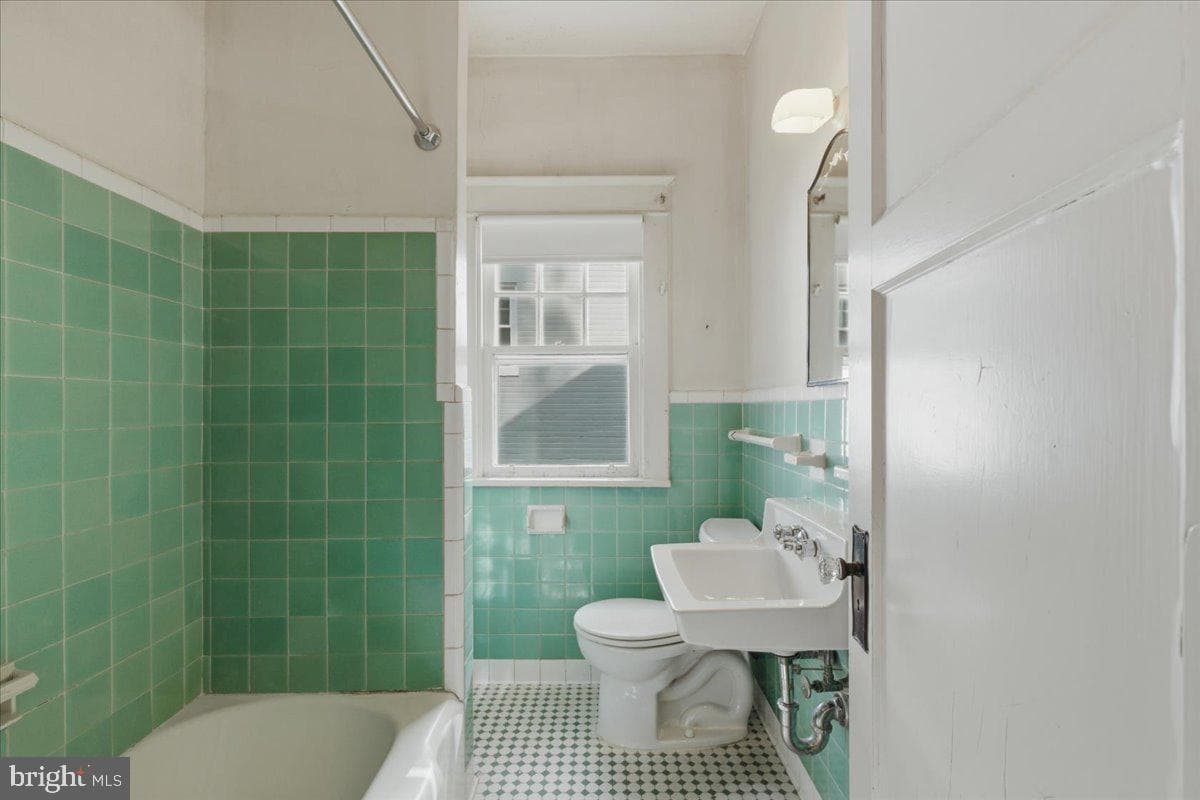 5900 32nd Street NW photo 20