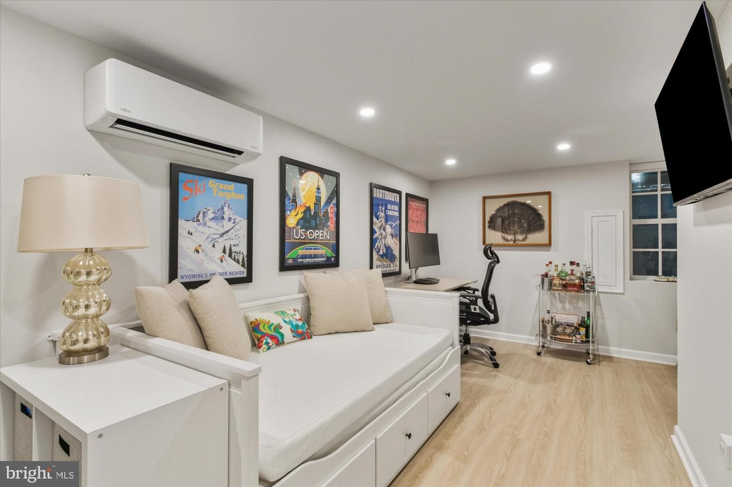 1341 28th Street NW photo 14