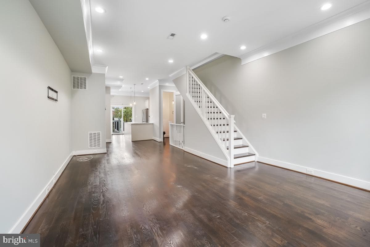 2015 Flagler Place NW #2 photo 22