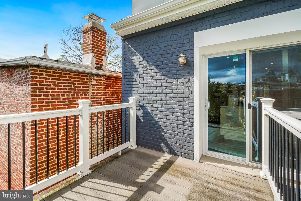 2015 Flagler Place NW #2 photo 33