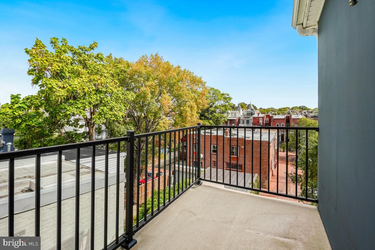 2015 Flagler Place NW #2 photo 45