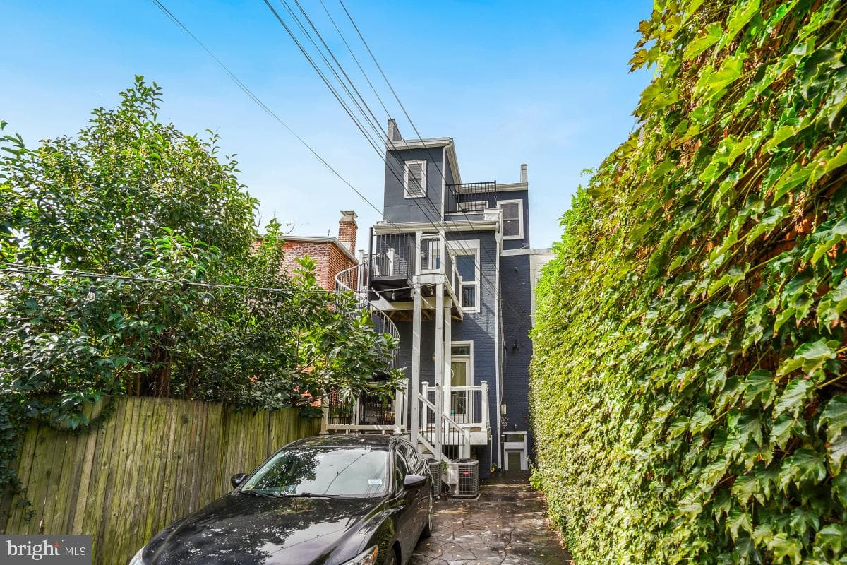 2015 Flagler Place NW #2 photo 47