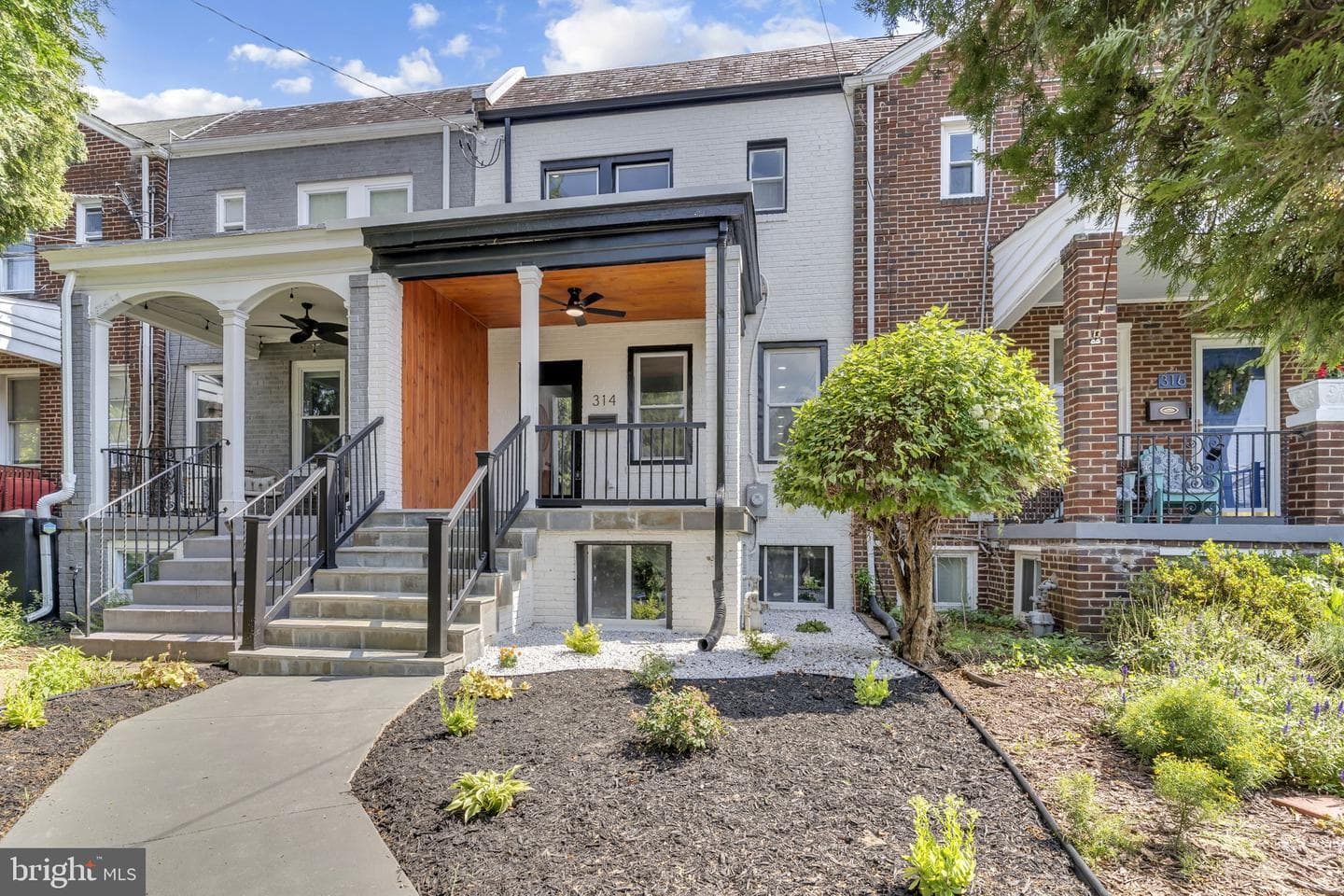 314 Farragut Street NW photo 3
