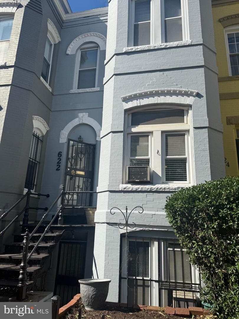 622 11th Street NE photo 2