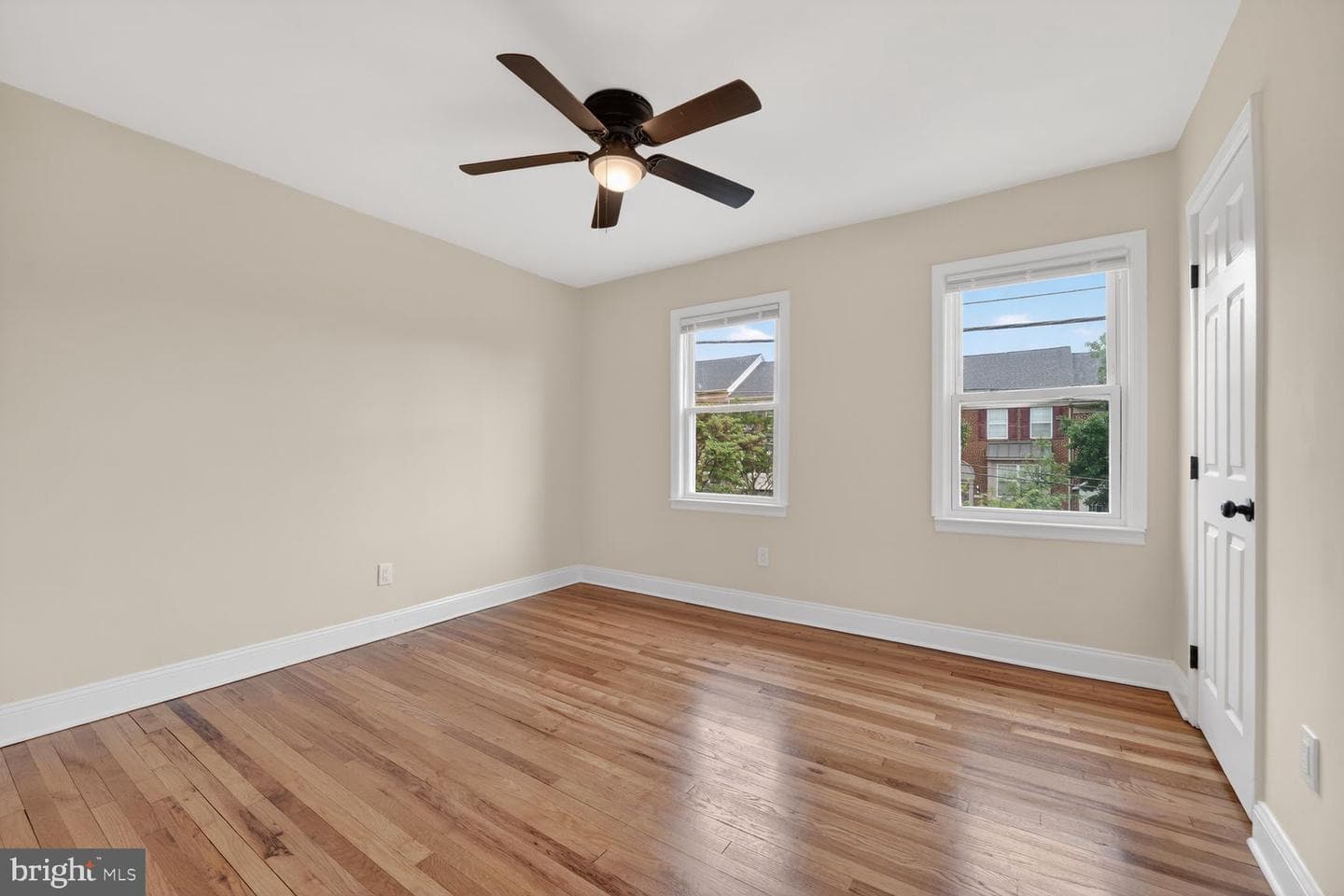 1506 Howard Road SE photo 12