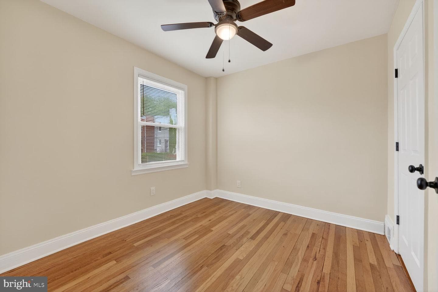 1506 Howard Road SE photo 14