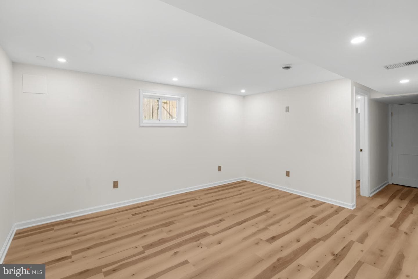 700 Chesapeake Street SE photo 29