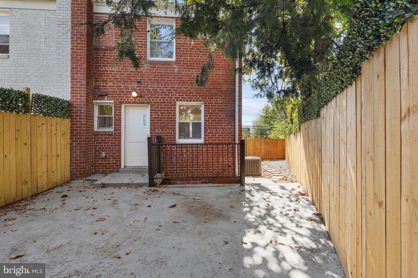 700 Chesapeake Street SE photo 33