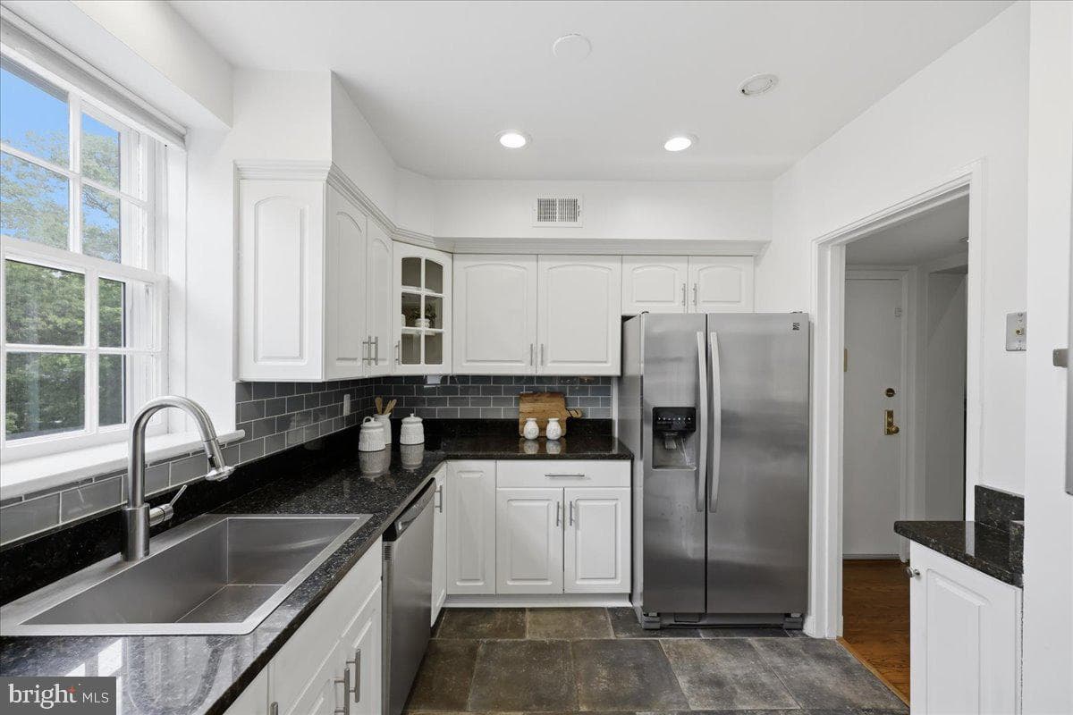 3621 39th Street NW #e323 photo 9
