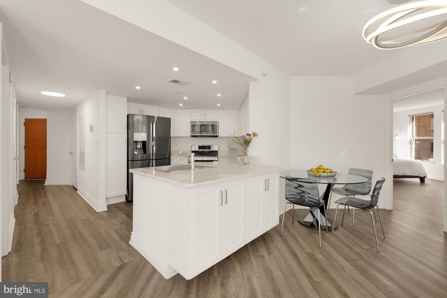 915 E Street NW #815 photo 10