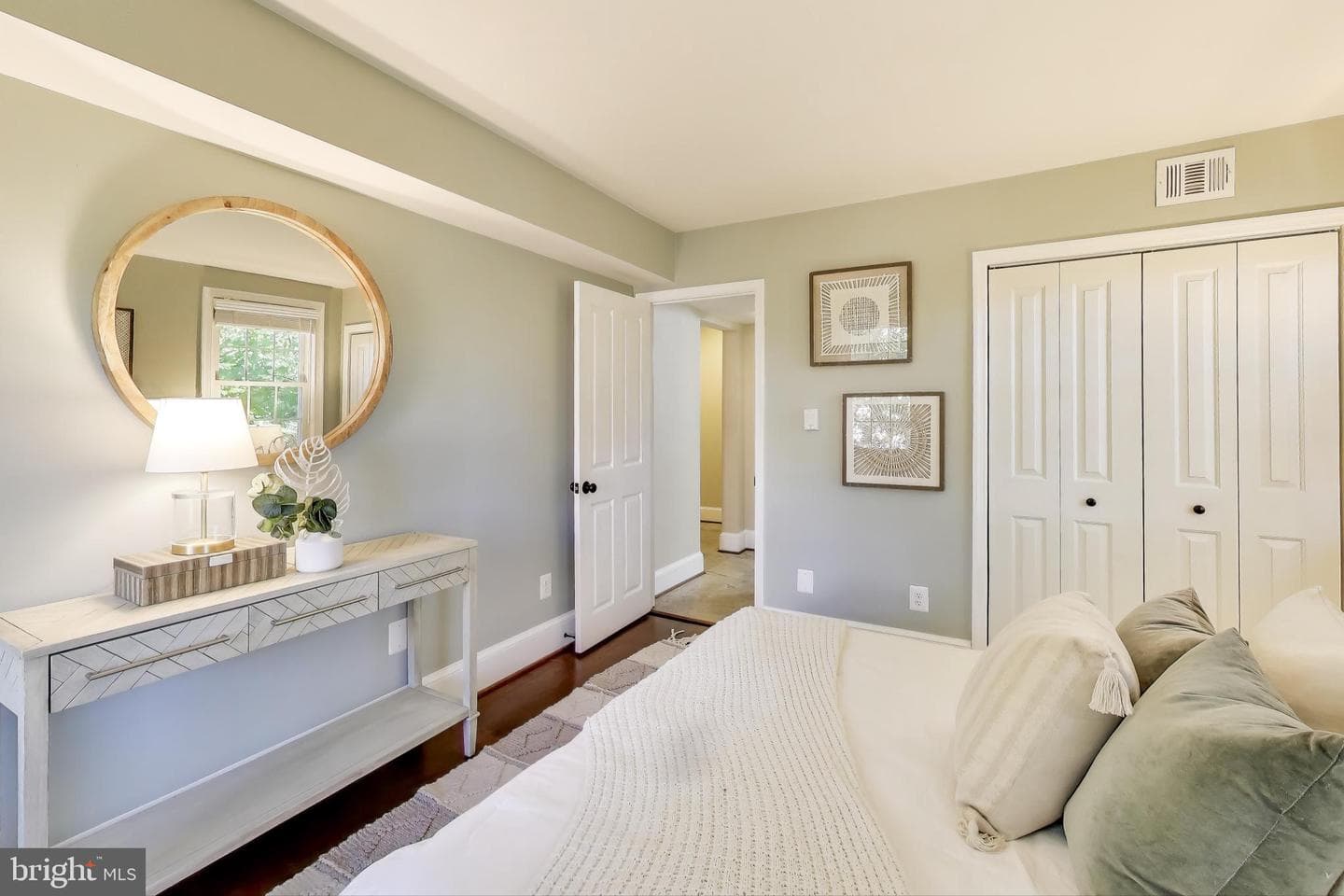 2725 Ordway Street NW #2 photo 10