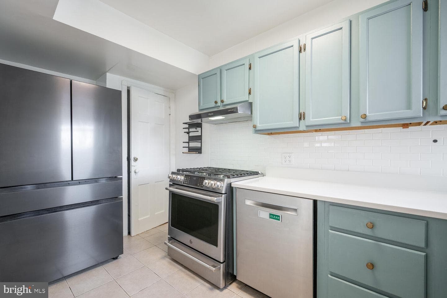5911 4th Street NW photo 11