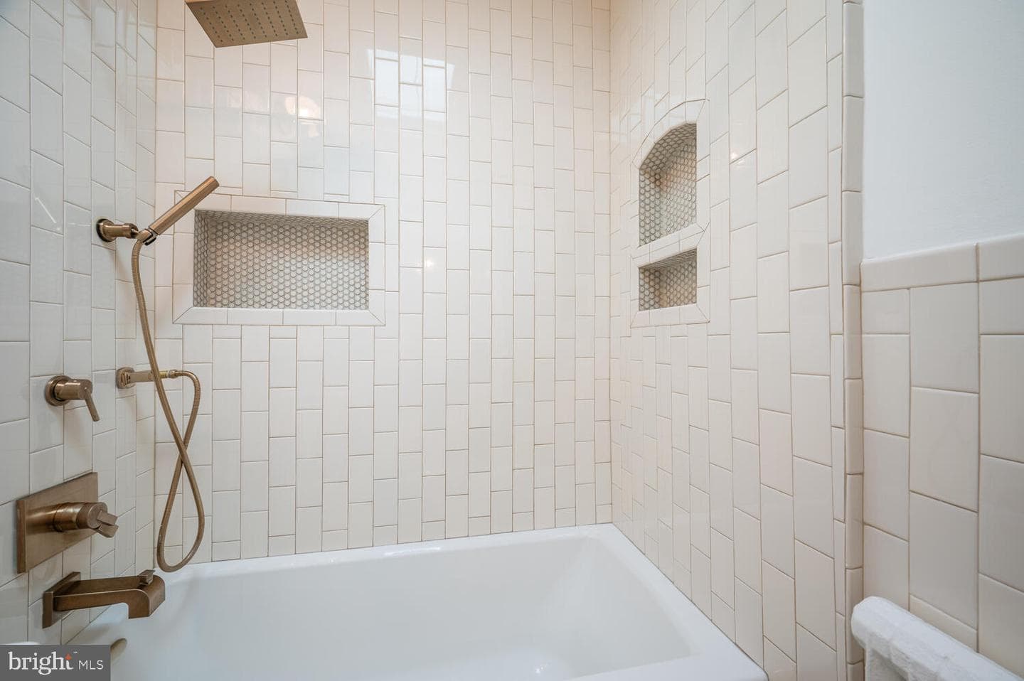 5911 4th Street NW photo 19