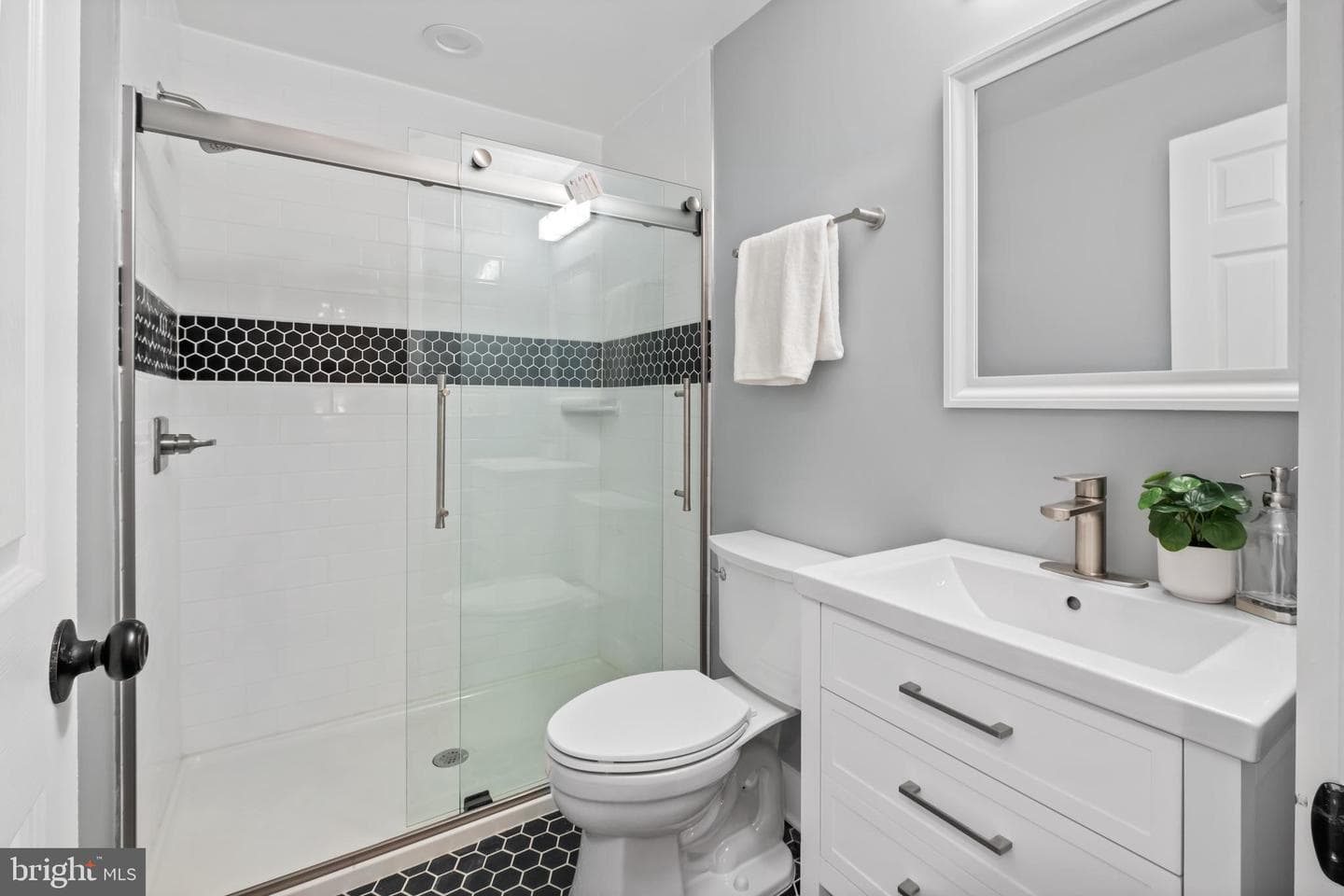 607 Tuckerman Street NW photo 14