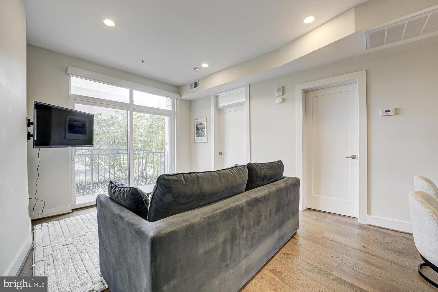 2337 Champlain Street NW #104 photo 7