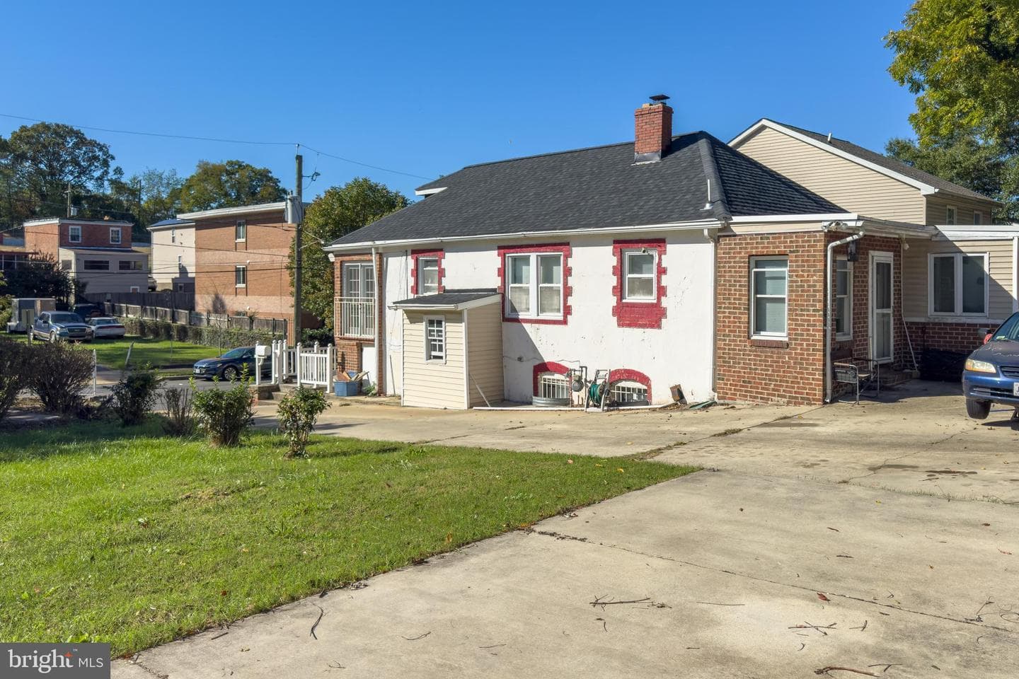 5432 Call Place SE photo 2