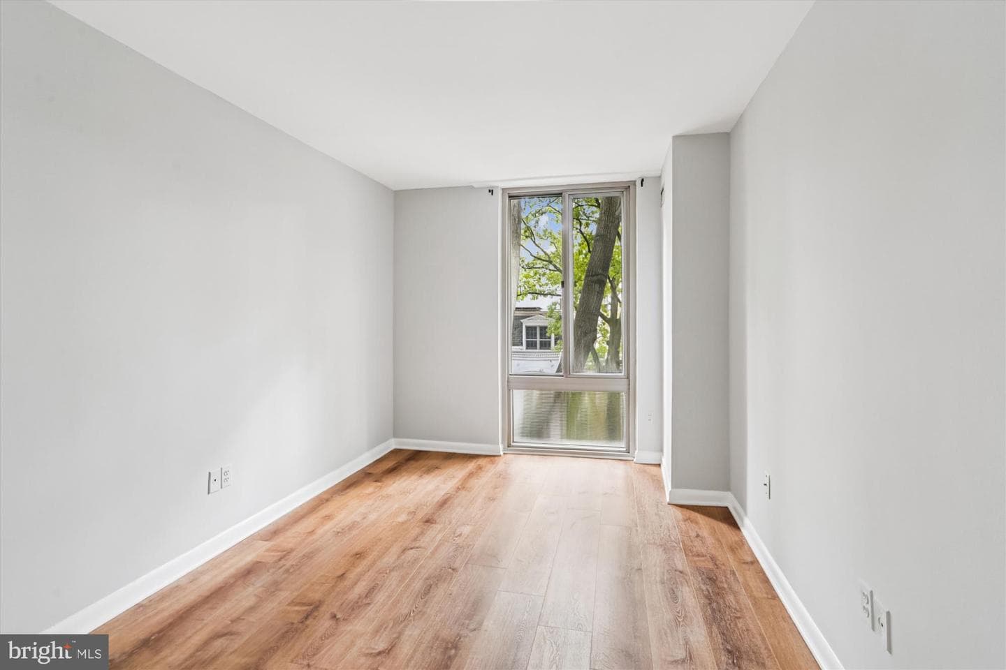 950 25th Street NW #509-N photo 22