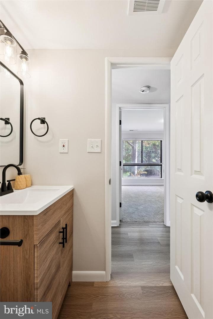 1731 Gainesville Street SE #201 photo 10