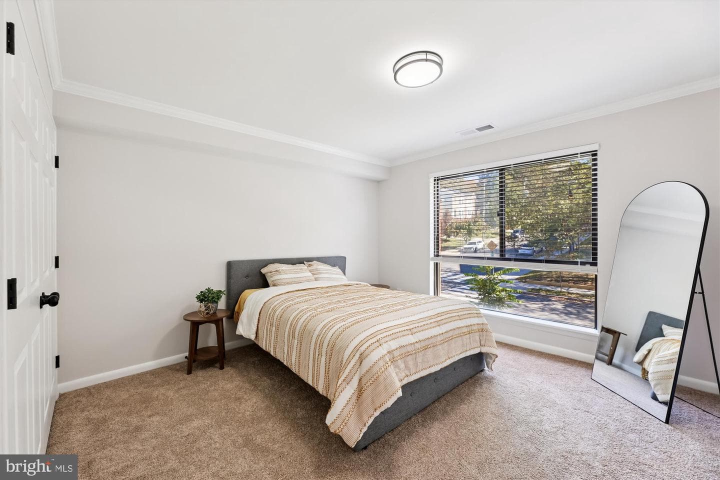 1731 Gainesville Street SE #201 photo 11