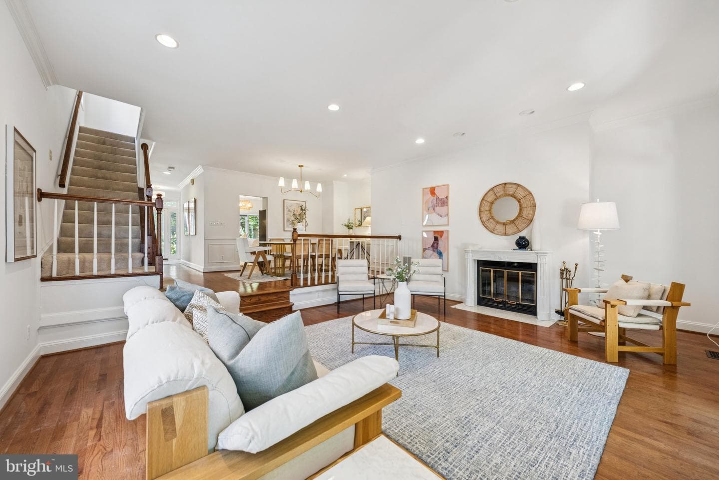 4044 Chancery Court NW photo 11