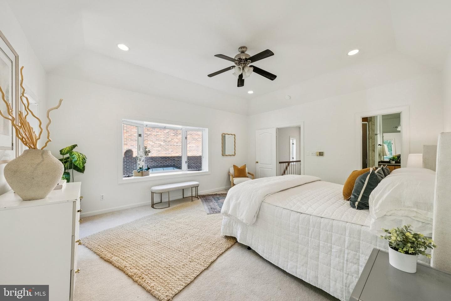 4044 Chancery Court NW photo 18