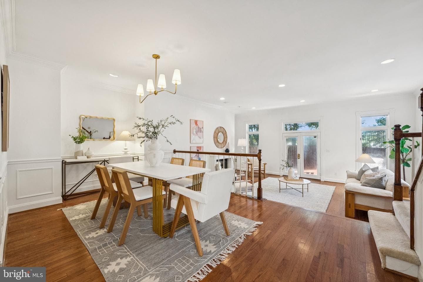4044 Chancery Court NW photo 9