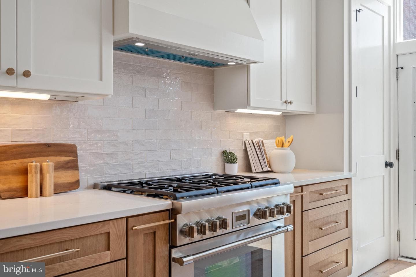 1710 Euclid Street NW photo 13