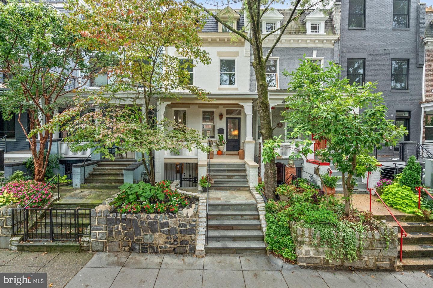 1710 Euclid Street NW photo 2