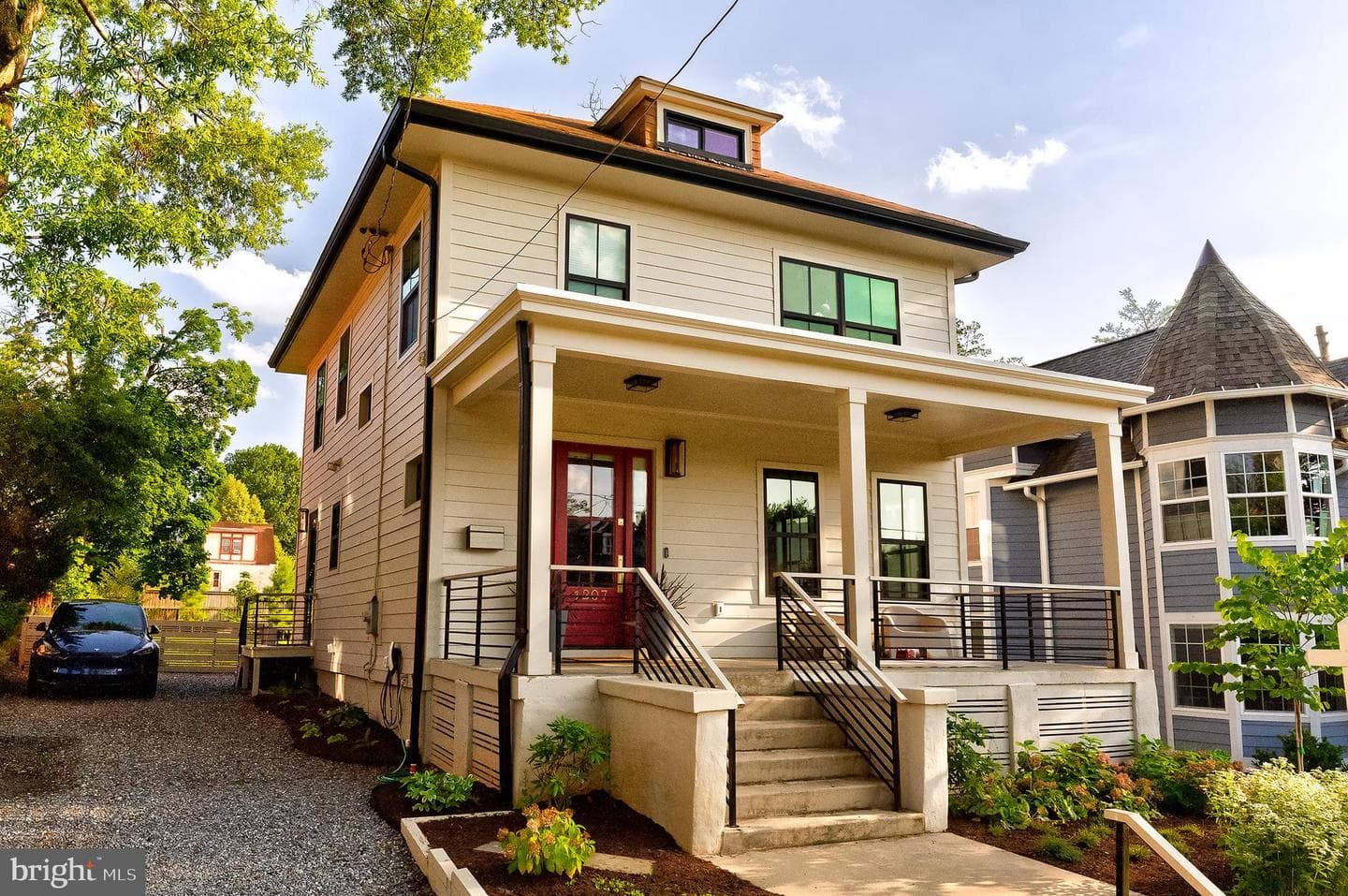1207 Randolph Street NE photo 1