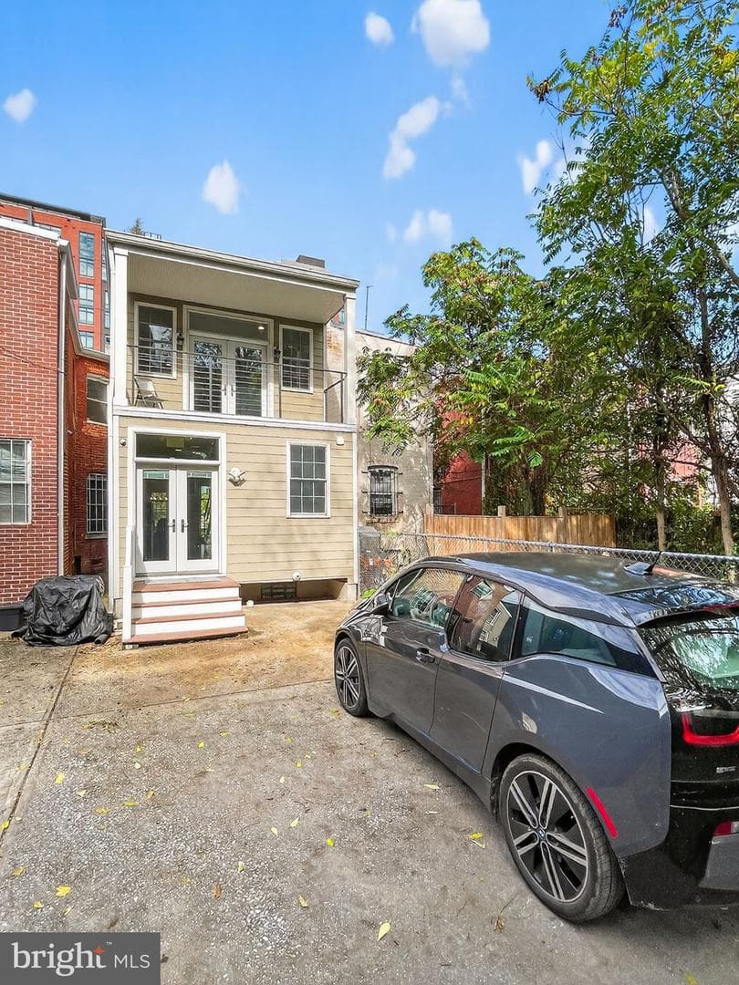 211 K Street NE photo 15