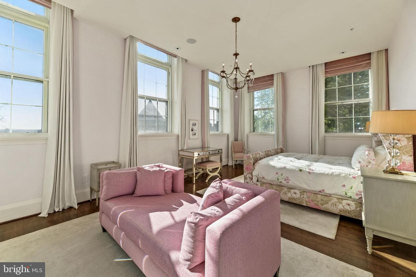 3329 Prospect Street NW #7 photo 17
