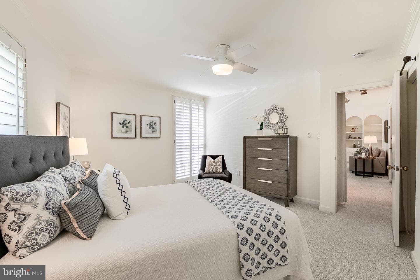 333 2nd Street NE #206 photo 16