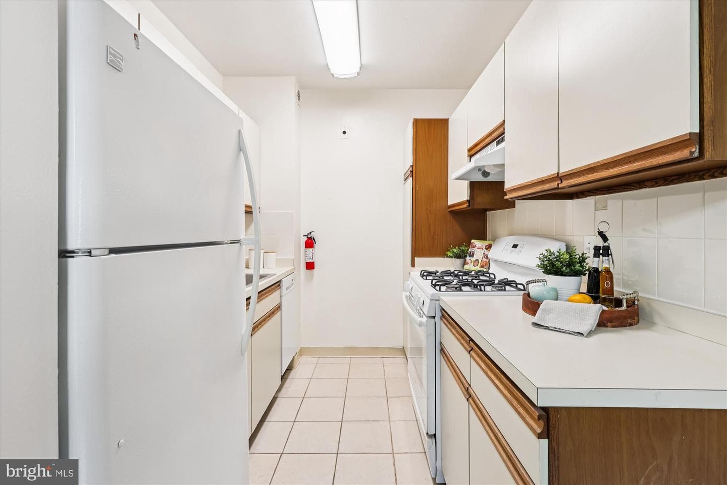 3601 Wisconsin Avenue NW #111 photo 3