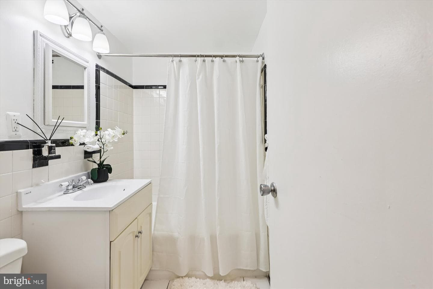 3601 Wisconsin Avenue NW #111 photo 5