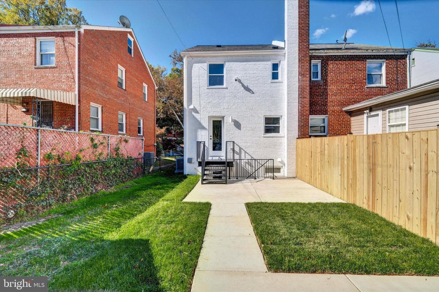 4913 12th Street NE photo 37