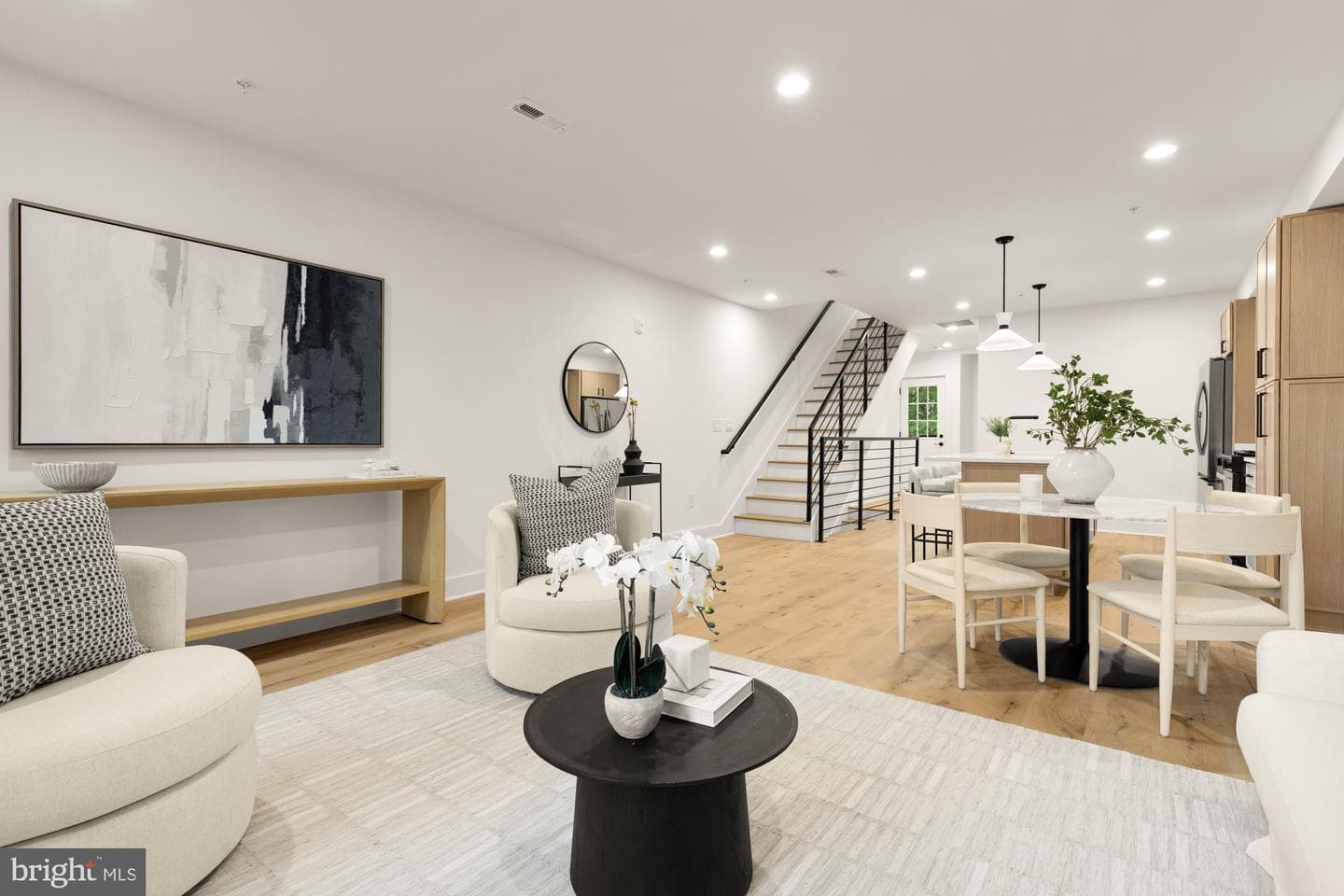 1325 Orren Street NE #d photo 1